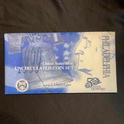 1999 United States Mint Uncirculated Coin Set Philadelphia and Denver