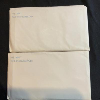 U.S. MINT - 1975 Uncirculated Coin 