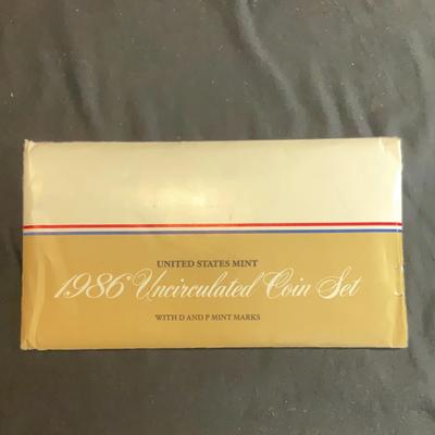  1986 –  Uncirculated Coin Set With D And P Mint Marks