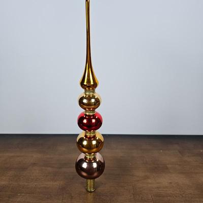 Lot #89 - Vintage-Style Gold and Red Christmas Tree Topper Finial – Multi-Tone Ornament