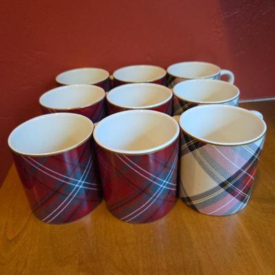 Lot #129 - Set of 9 Plaid Ceramic Mugs From Williams Sonoma – Christmas Tartan Coffee Cups