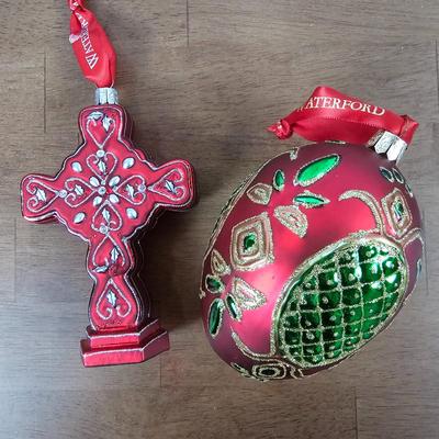 Lot #43 - Waterford Blown Glass Holiday Heirlooms Hospitality Egg & Waterford Blown Glass Gloria Cross Christmas Ornament
