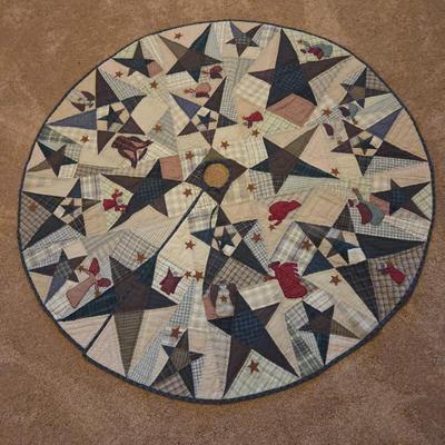 Lot #144 - Quilted Patchwork Christmas Tree Skirt – Country Folk Art Stars & Angels Holiday Decor