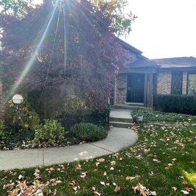 Sale Photo Thumbnail #6