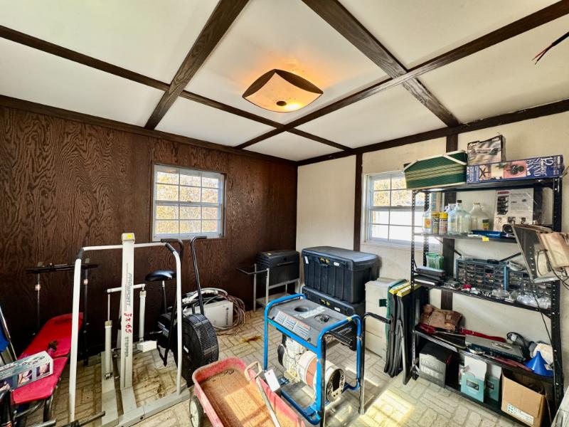 Sale Photo Thumbnail #24