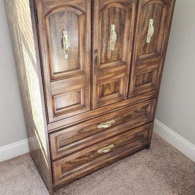 Sale Photo Thumbnail #137