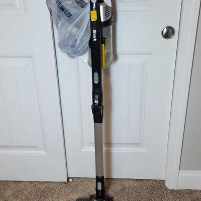 Sale Photo Thumbnail #176