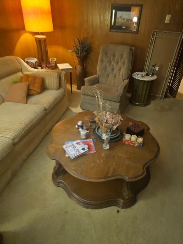 Sale Photo Thumbnail #113