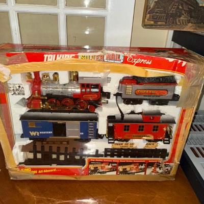 Sale Photo Thumbnail #170