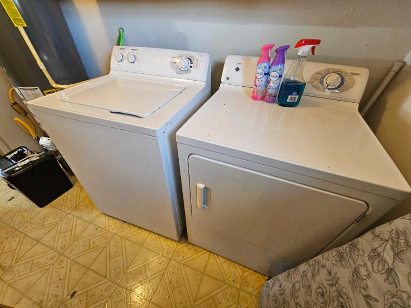 Sale Photo Thumbnail #11