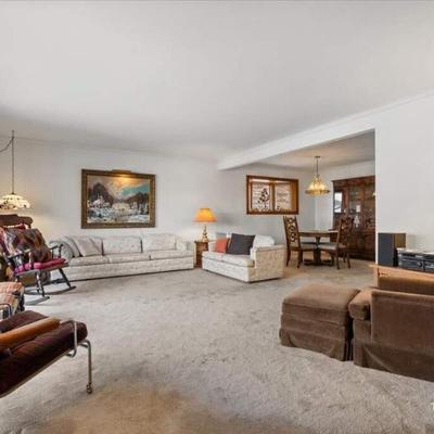 Sale Photo Thumbnail #7