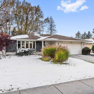 Sale Photo Thumbnail #5