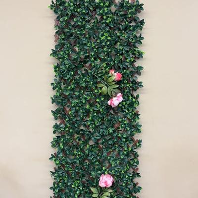 Expandable Faux Trellis & Metal Wall Decor 