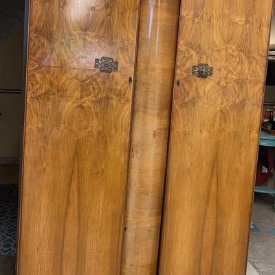 Antique Armoire / Wardrobe