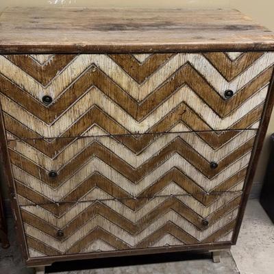 Wooden Chest Of Drawers 