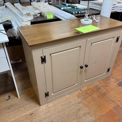 Sale Photo Thumbnail #43