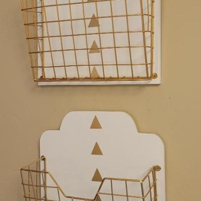 Sale Photo Thumbnail #48: Wall Files 