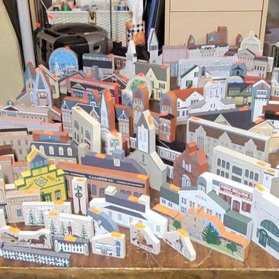 Sale Photo Thumbnail #136: LARGE "The Cat's Meow" Village collection 