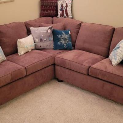 Sale Photo Thumbnail #98: Broyhill Sectional Sofa - NEARLY NEW!