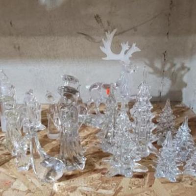 Sale Photo Thumbnail #166: Holiday Decor 