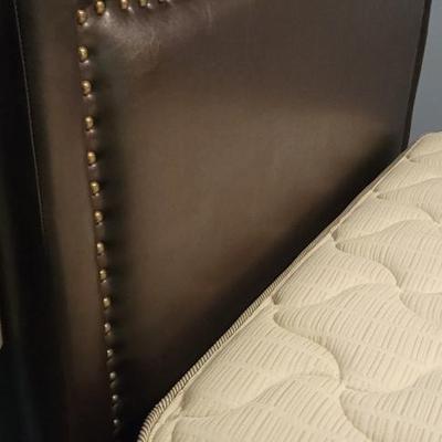 Sale Photo Thumbnail #114