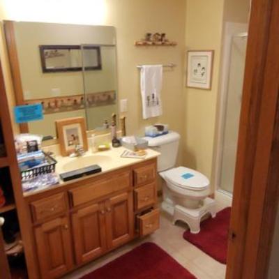 Sale Photo Thumbnail #127: Bath 