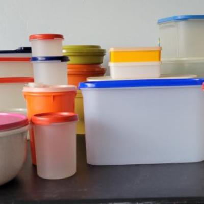 Sale Photo Thumbnail #224: Vintage Tupperware 