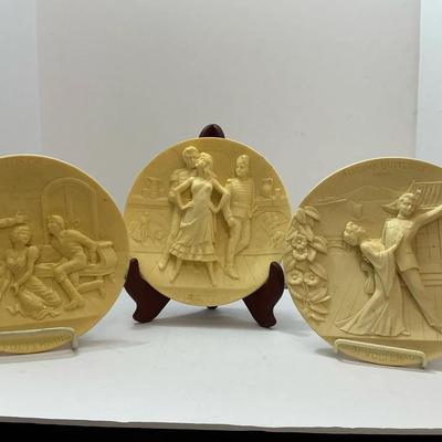 3pc Vintage Italian Collector Plates Depicting Scenes From Operas