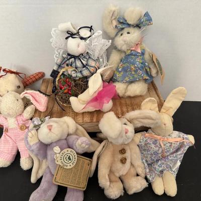 Lot Of Eight Bunnies Some Boyd’s Bears