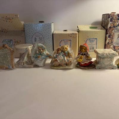 Lot Of 5 Cherished Teddies 