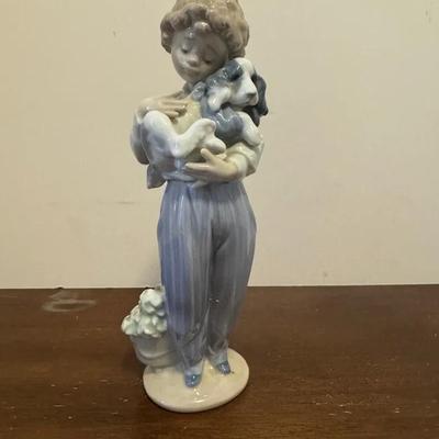 Lladró porcelain figurine "My Buddy," number 7609