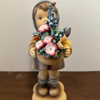 Extra Large Goebel Hummel figurine