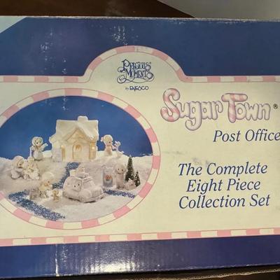 Precious Moments Sugar Town Post Office