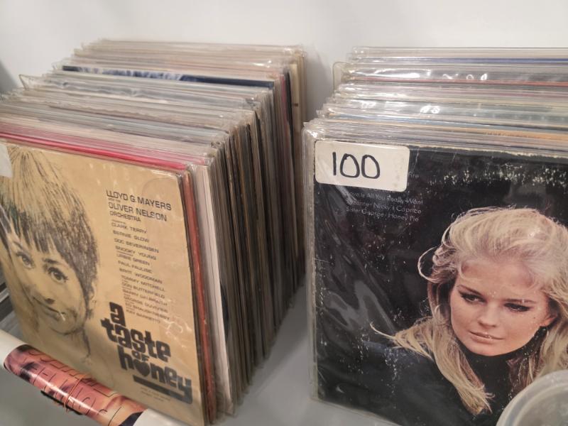 Sale Photo Thumbnail #18