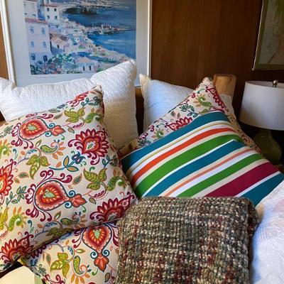 Sale Photo Thumbnail #2