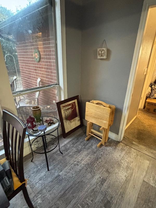 Sale Photo Thumbnail #12