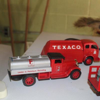 Sale Photo Thumbnail #50