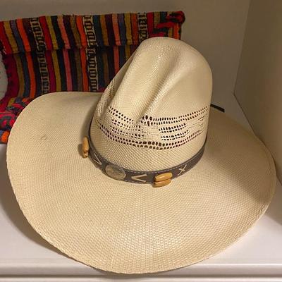 Sale Photo Thumbnail #122