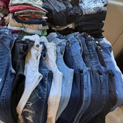 Sale Photo Thumbnail #39