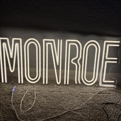 Sale Photo Thumbnail #106