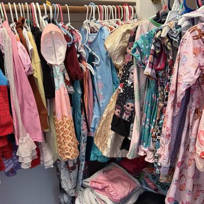 Sale Photo Thumbnail #61: Tons of children’s clothes 