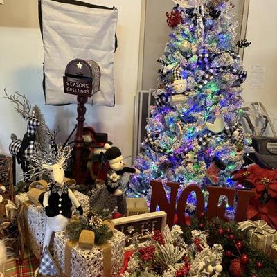 Sale Photo Thumbnail #97