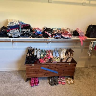 Sale Photo Thumbnail #16