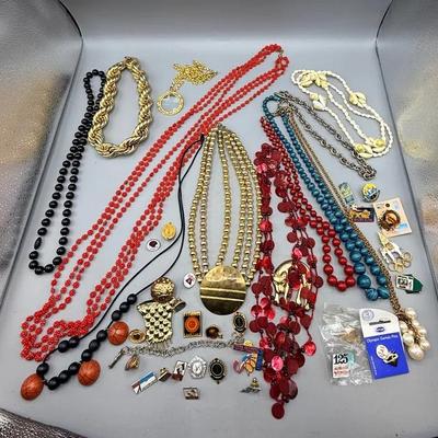  Big And Chunky Costume Jewelry Lot 
