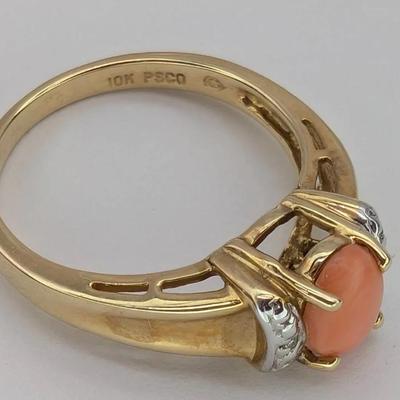 10K Gold & Coral Ring...Sz 6.25