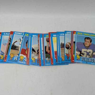 Group Of 1971 Topps Football Cards