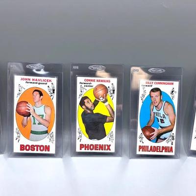 Five 1969-70 Tops Basketball Star Cards Including JOHN HAVLICEK