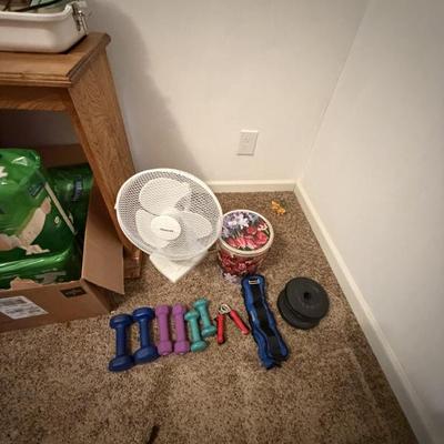 Sale Photo Thumbnail #91