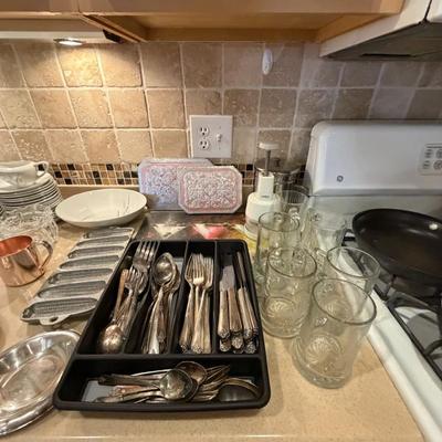 Sale Photo Thumbnail #25