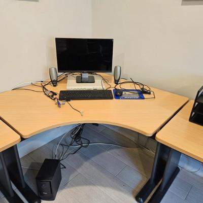 Very Nice Sectional Desk